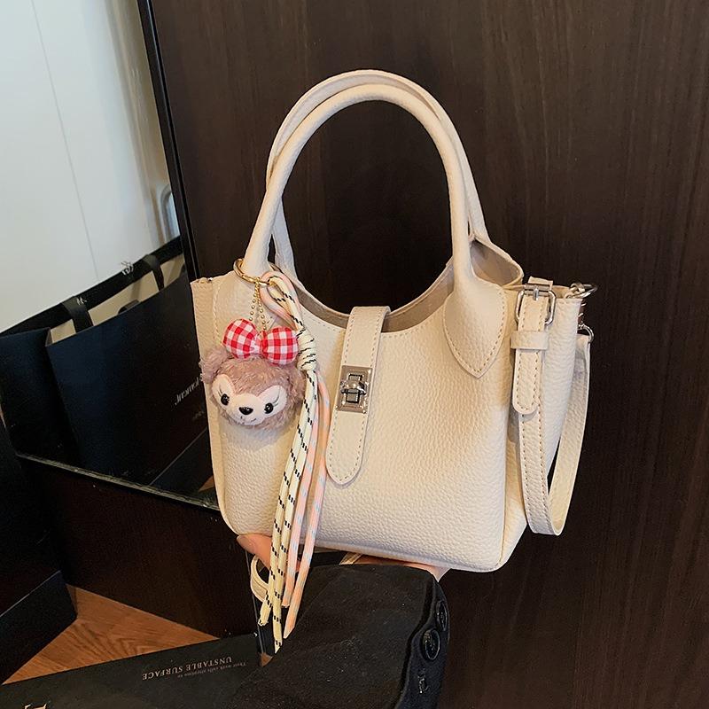 Niche Portable Vegetable Basket Bag Women's Spring New Trendy Fashion Bucket Bag Versatile Messenger Bag