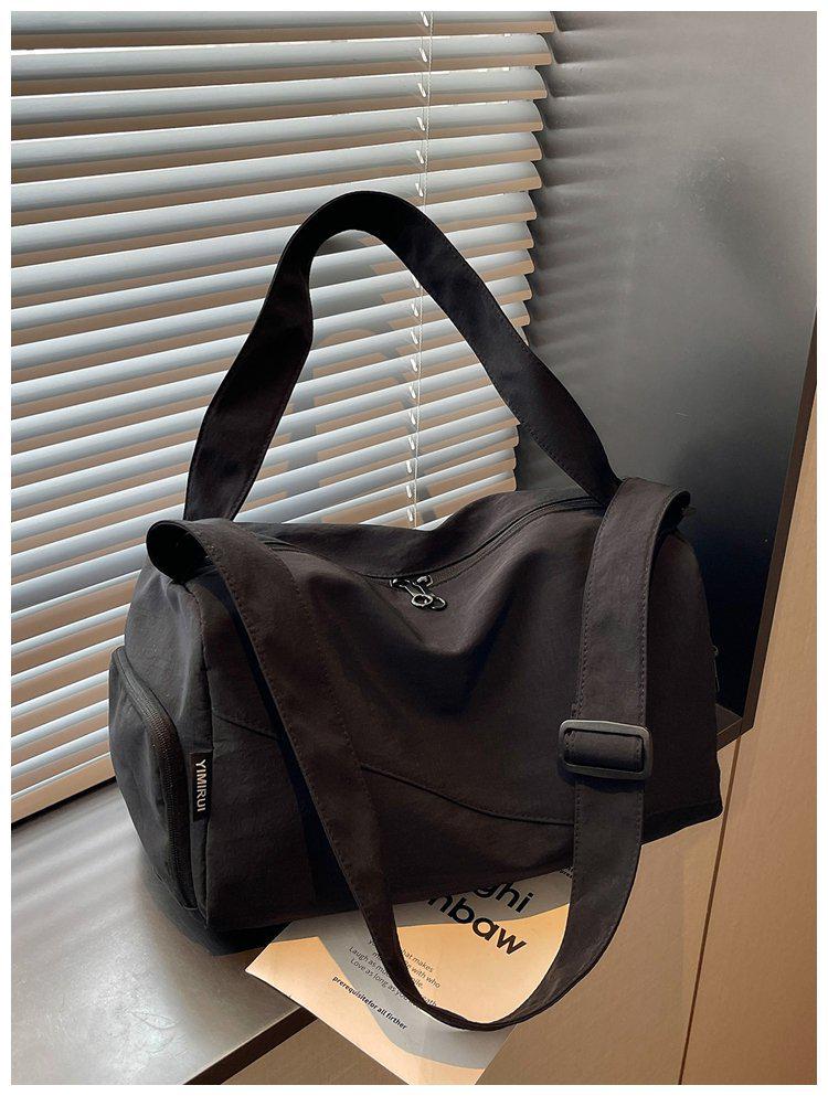 Large Capacity Short Trip Fitness Bag with Dry-Wet Separation for Easy Carrying - Unisex