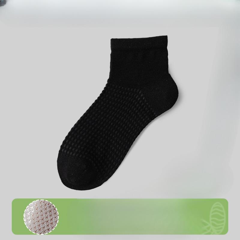 Female Spring and Summer Breathable Sweat Absorption Deodorant Antibacterial Boneless Small Fresh Tube Socks