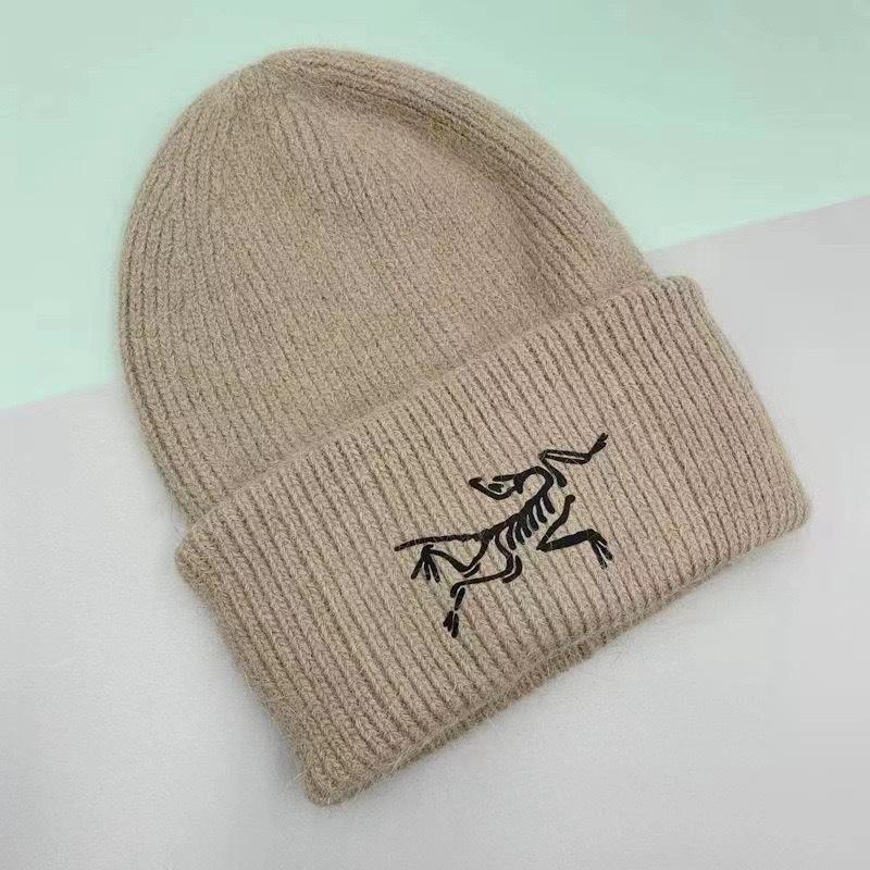 Rabbit Hair Warm Cold Hat Fashionable and Versatile Autumn and Winter Pullover Knitted Hat Men and Women Cold-proof Wool Hat