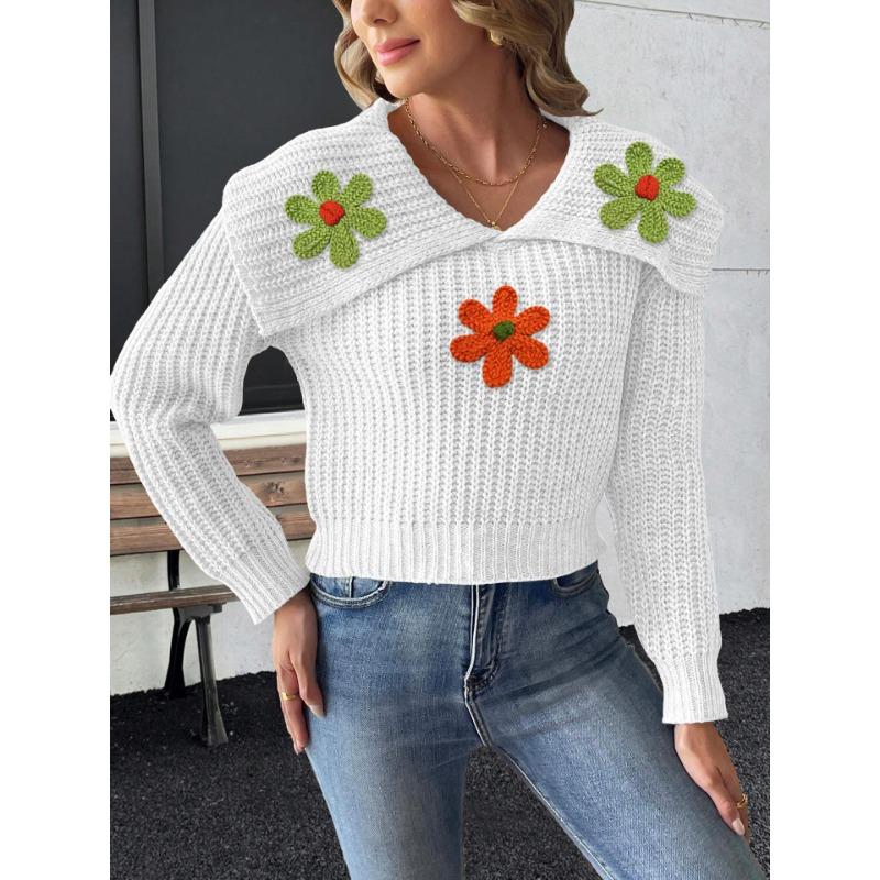 

Женский пуловер с лацканами, вышивкой и лоскутным узором из цветов S белый