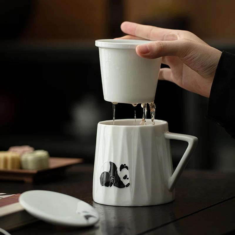 360ml Chinese Hand-painted Panda Ceramic Tea Cup with Strainer Handmade Porcelain Teacup Tea Water Separation Mug Travel Teaware