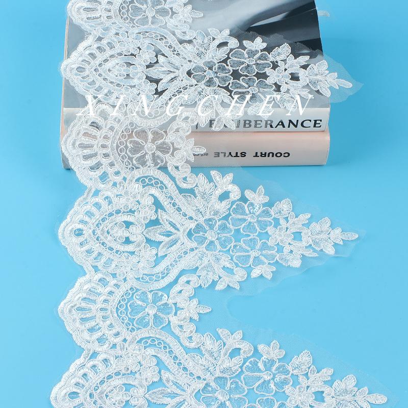 Spitze Spitze Auto Knochen Kleidung Heimtextil Zubehör Handgefertigt DIY Materialien Hochzeitskleid Dekoration Spitzenzubehör 28Cm