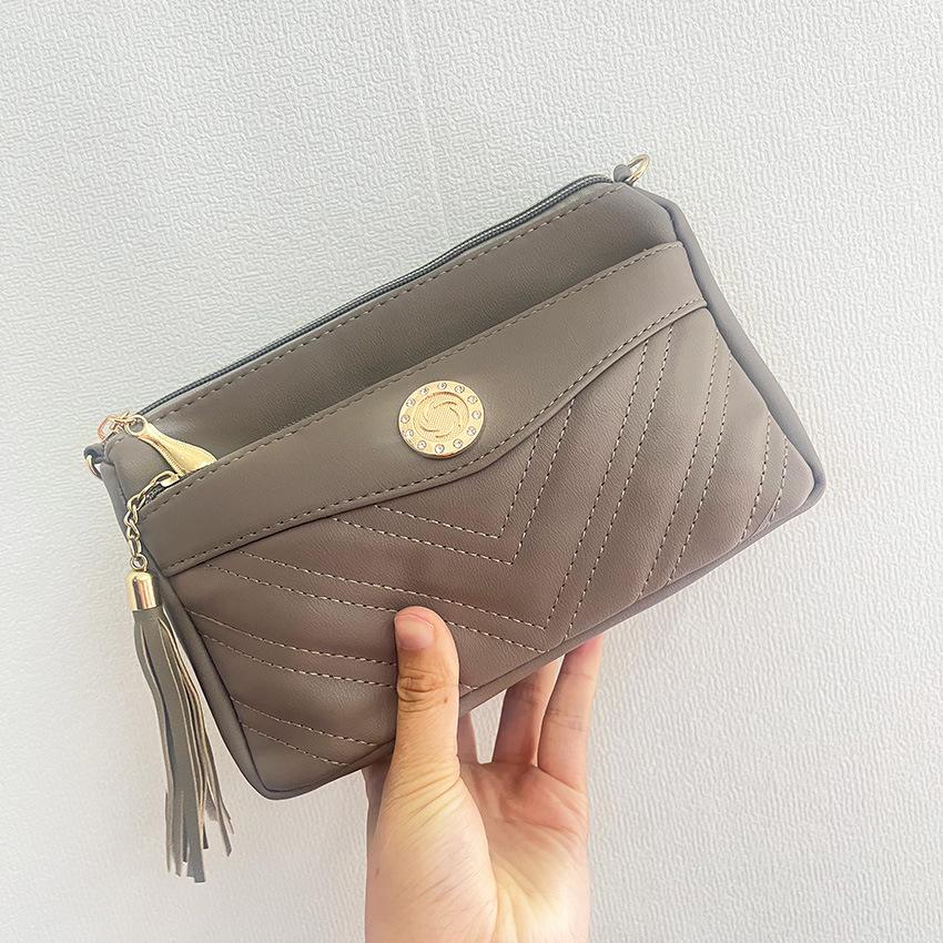 

Новая женская сумка кроссбоди большой вместимости, новая летняя модная, универсальная, легкая, сумка для мобильного телефона, сумка с кисточкой, женская сумка