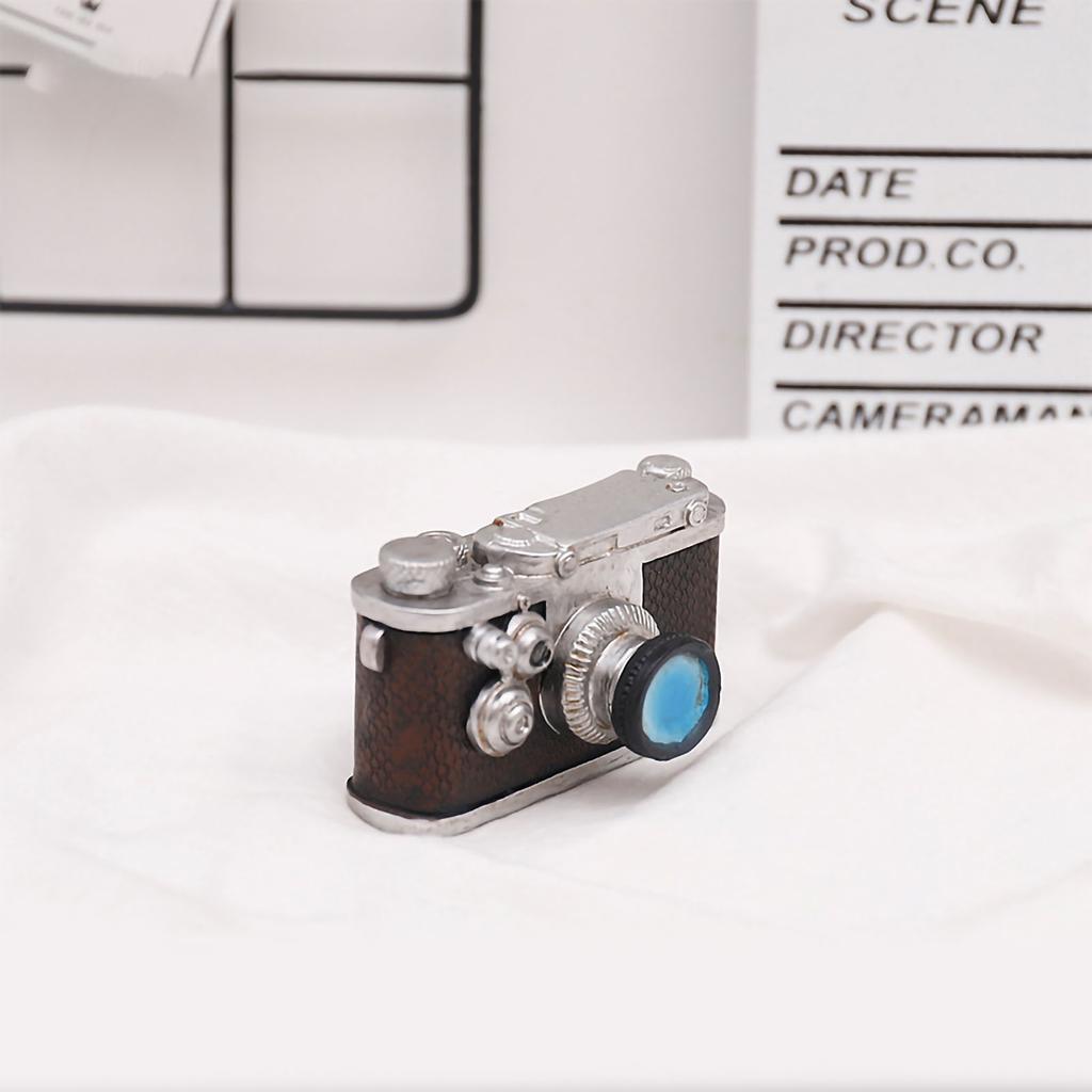 Retro Mini Statue Resin Desktop Artwork Home Ornament Decorative Props for Clothes Store Window