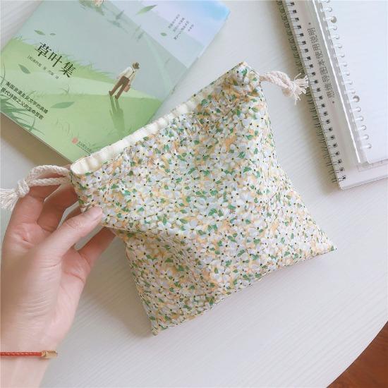 Fruit Print Drawstring Storage Bag Change Coin Lipstick Headphone Pouch Mini Cute Candy Jewelry Pocket Organizer Cosmetic Bags