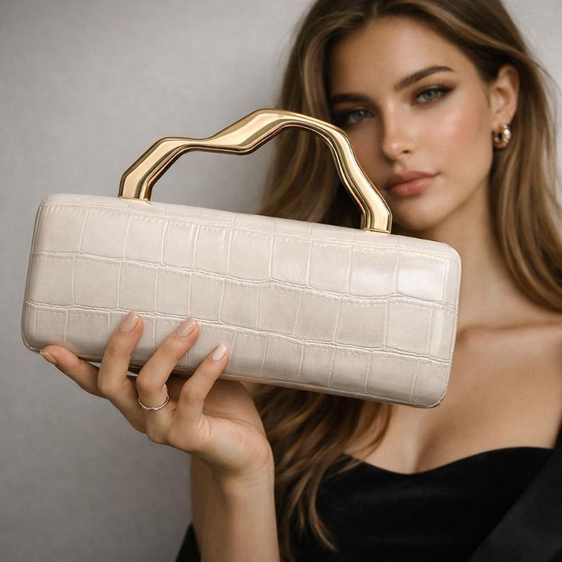Luxe Crocodilpatroon Kunstleer Clutch voor Dames Verguld Vormgegeven Handvat Avondtas Elegante Ketting Crossbody Handtas 25.5cm 9.5cm 4.5cm white