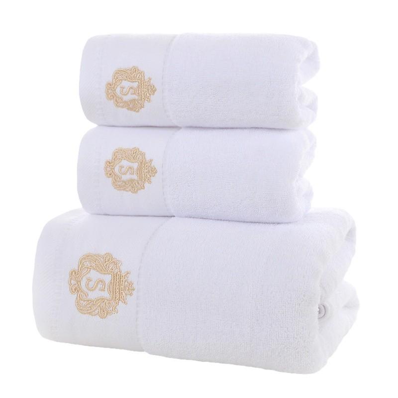 Pure Cotton Bath Towel Set: Absorbent and Lint-Free, Three-Piece Gift Set Featuring Extra Large Towels and Face Towel for Adults