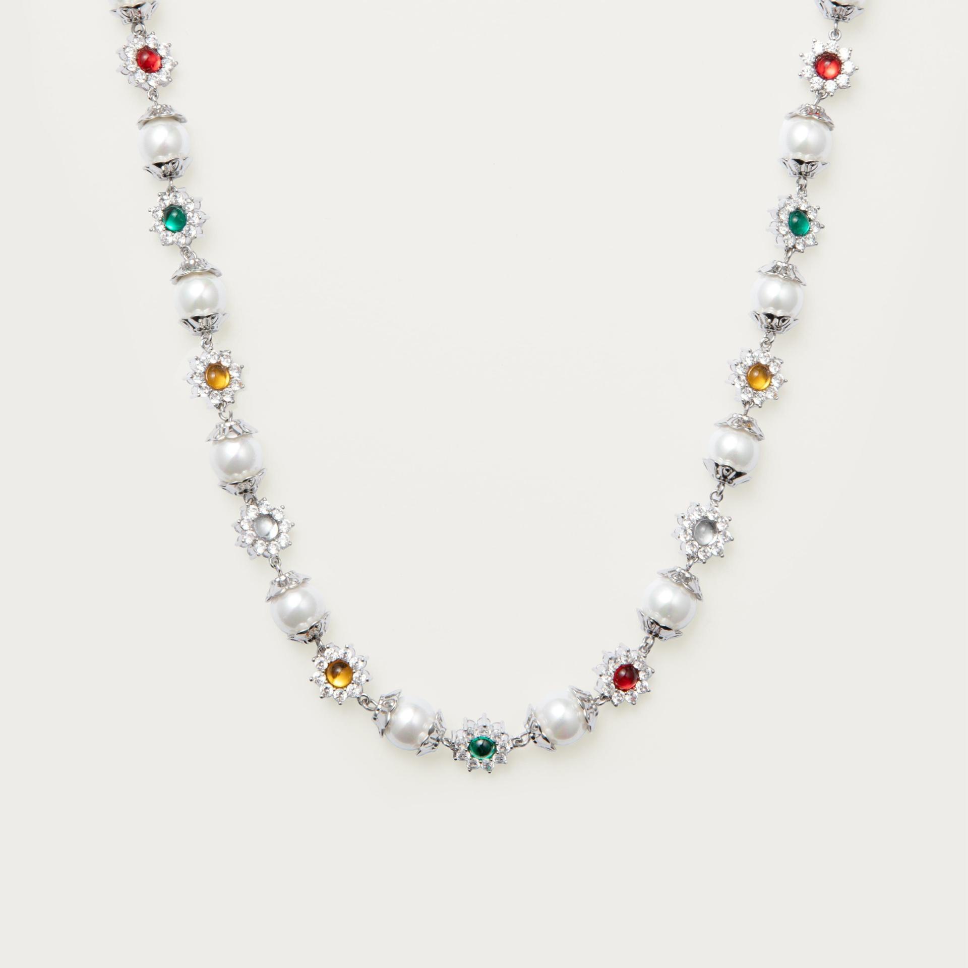 

Pearl Flower Diamond Colored Gemstone Niche Fashion Versatile Electroplated 18K Gold Necklace срібний