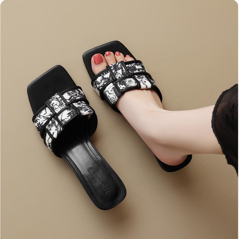 Half slippers women wear summer new fashion Xiaoxiang fashion exquisite high-end cool slippers