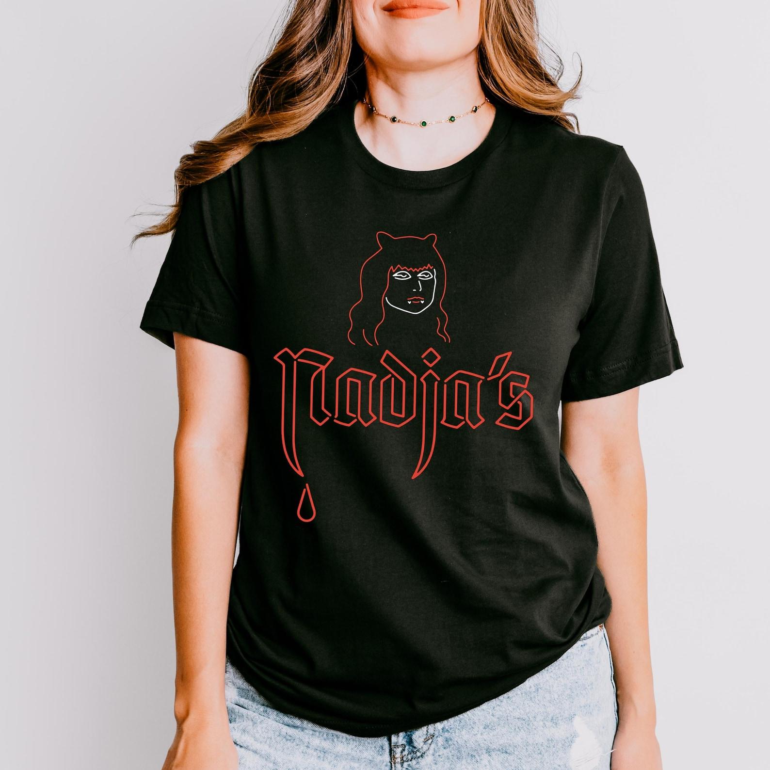 Nadja s Nightclub T-Shirt: What We Do In The Shadows Vampire Tee 2XL