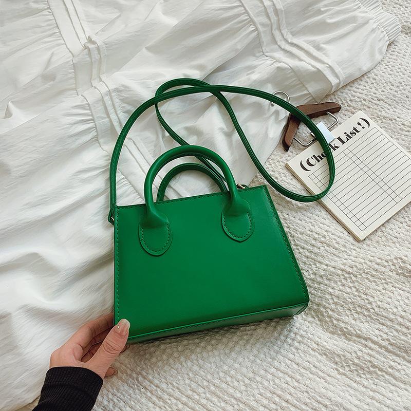 New Small Bag Women's 2025 Spring New Fashion Messenger Bag Fashion Texture Shoulder Handbag