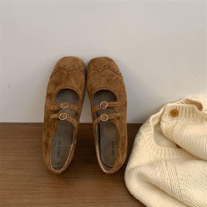 2025 New Korean Version Retro Suede Square Head Double Buckle with Flat Sole Single Shoes, Evening Style Versatile Height Increase Mary Jane Shoes 