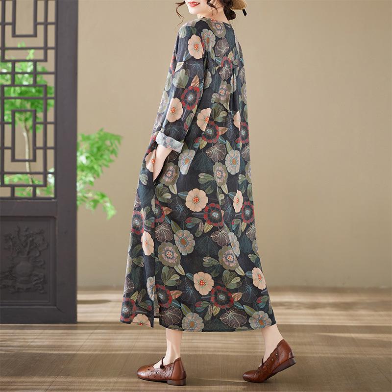 Spring 2026 New Style Plus Size Printed Long-Sleeved Dress with Round Neck