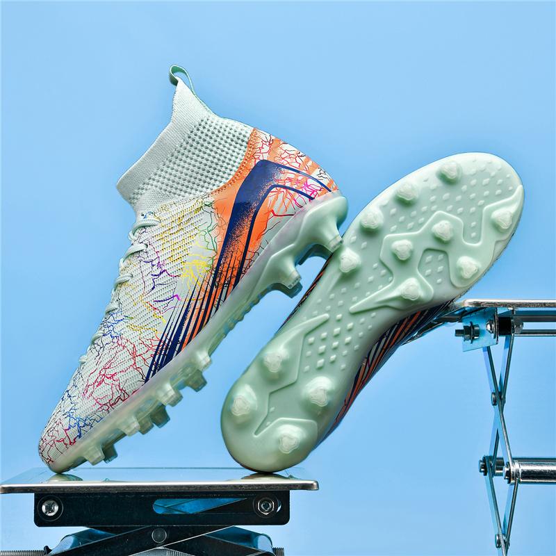 Men Soccer Shoes Professional Cleats High-Top Athletic Turf Football Boots Outside/Indoor Professional Futsal Training Athletic Shoes