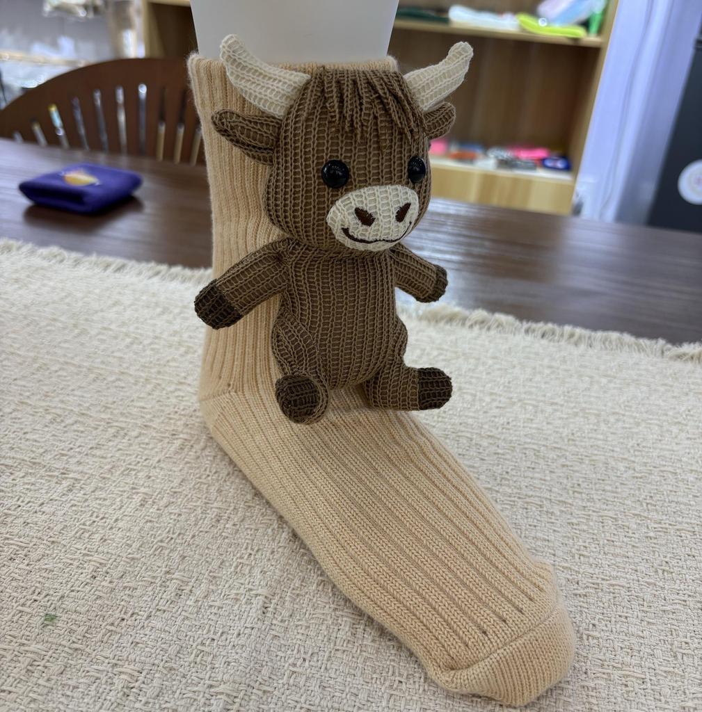 3D Cute Sloth Plush Socks - Warm Crochet Animal Floor Socks for Men & Women