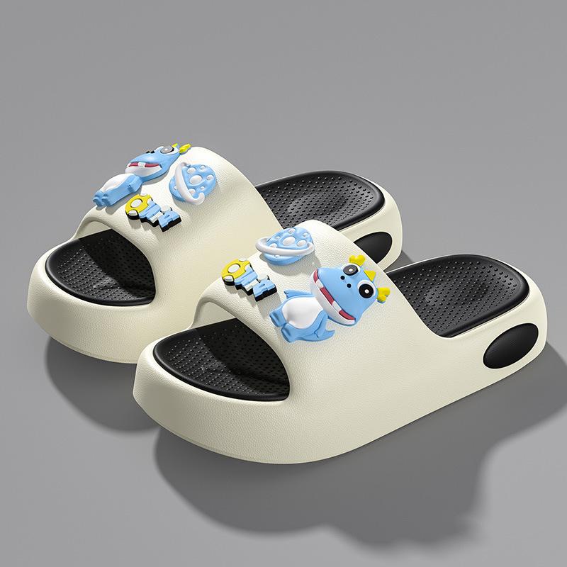 

Cute dinosaur children s slippers for indoor use, new summer model for boys, with a soft feel, cartoon sandals for older children and girls 24-25