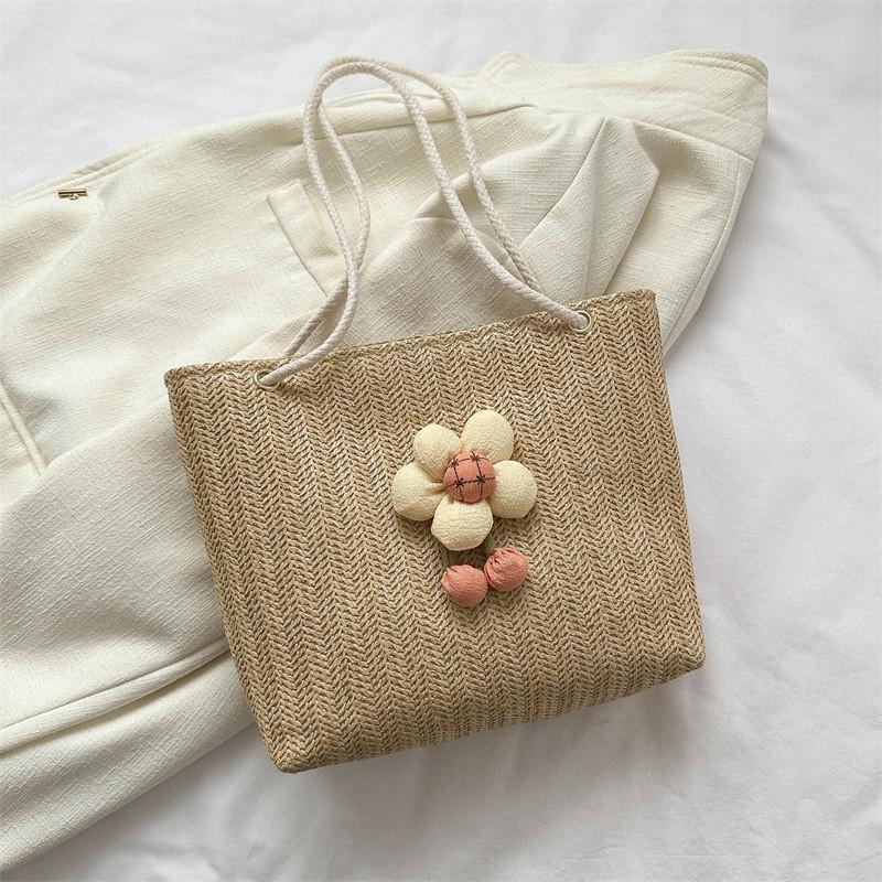 

Chic 2023 Khaki Beige Woven Tote Bag For Women Stylish Floral Straw Handbag StyleA