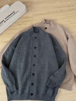 2025 Herbst Unisex Retro Strickjacke Pullover mit Stehkragen - Lässiger Japanischer Stil Trendiger Mantel