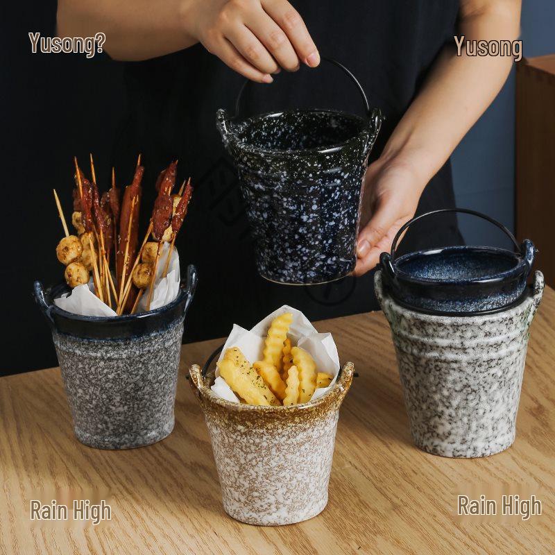 

Creative Japanese Ceramic Fry Bucket for Snacks, Fried Chicken, and Skewers Small Ice Bucket (Glazed Blue)