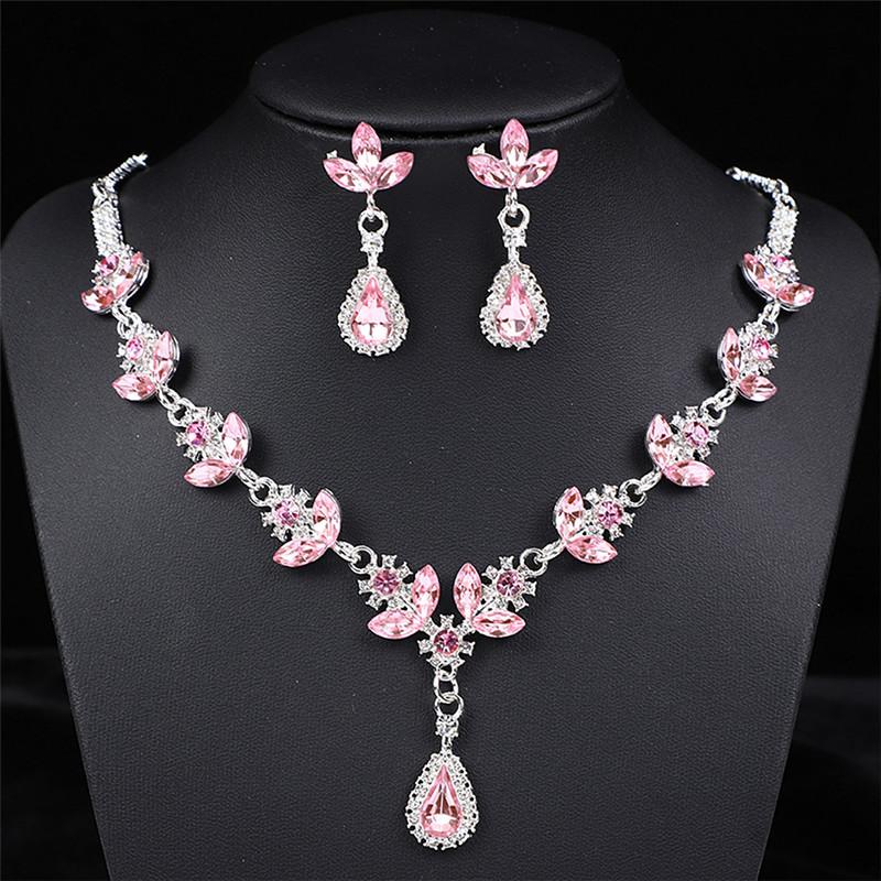 Trendy Rhinestone Luxury Necklace Earrings Set Wearing Skirt Wearing Camellia