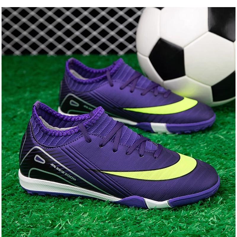 Summer New Arrivals Hot-selling Training Soccer Shoes Unisex Lightweight and Breathable Professional Training Footwear