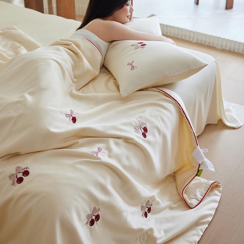 A-Class Tencel Embroidered Summer Quilt 4-Piece Set: Silky, Skin-Friendly, Antibacterial, Mite-Proof, Machine Washable.