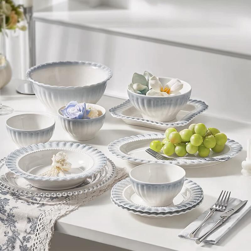 French Style Bone China Dinner Plate