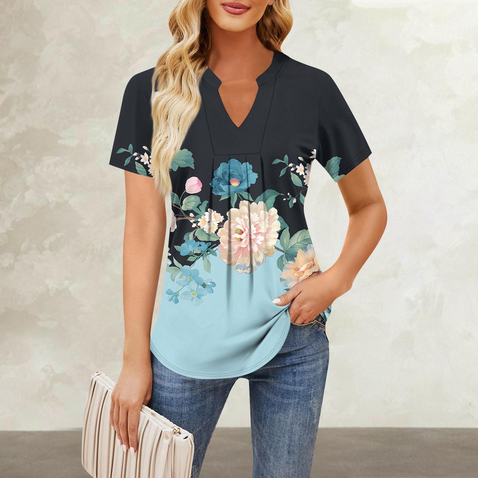 Женская повседневная свободная футболка с коротким рукавом и v-образным вырезом на груди — фото 15