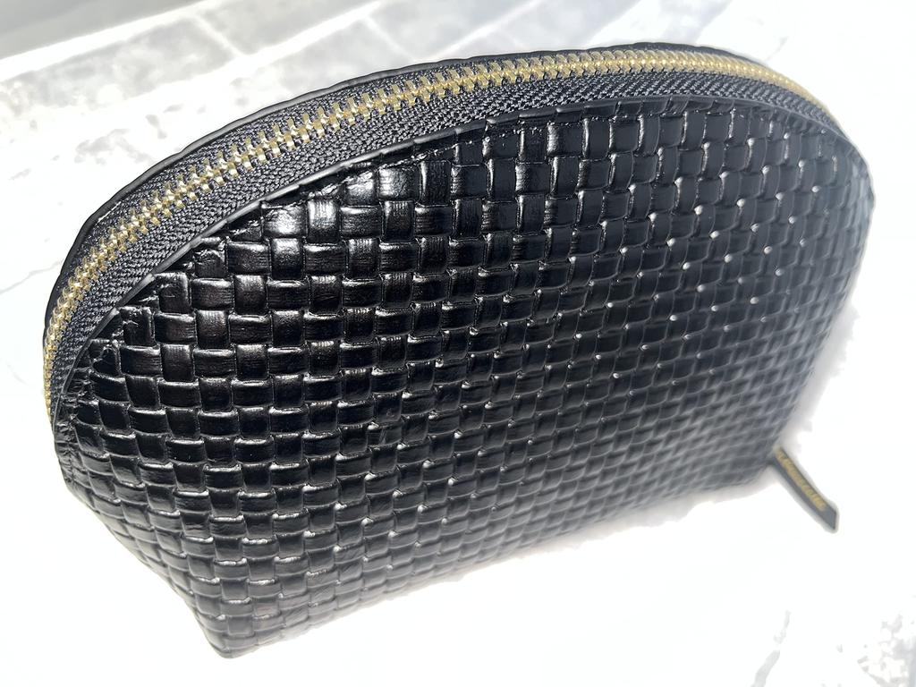 Pouch Made from Italian Genuine Cowhide Machine Mesh Embossed Leather Shell-shaped Leather, (Black)