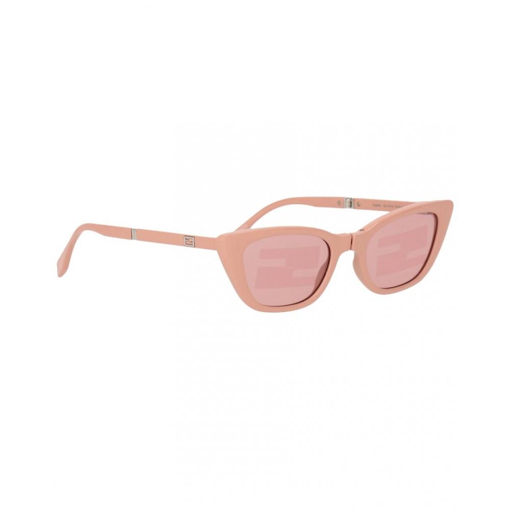 

FENDI Women s Fe40089I 53mm Sunglasses pink