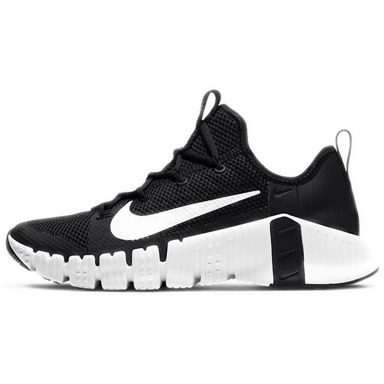 

Черные женские кроссовки Nike Free Metcon 3 White Volt CJ6314-010
