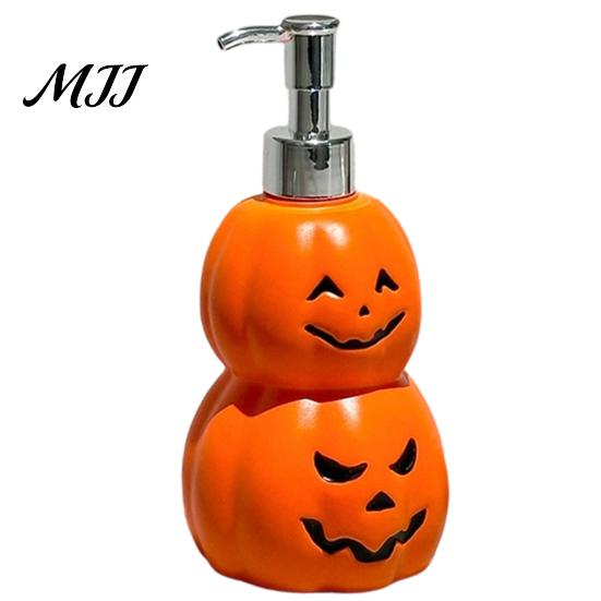 Novelty Bathroom Gift Halloween Pumpkin Soap Dispenser, Refillable Lotion Liquid Hand Bottle, Durable Plastic Dispenser Vinyl Press Type Dispensing