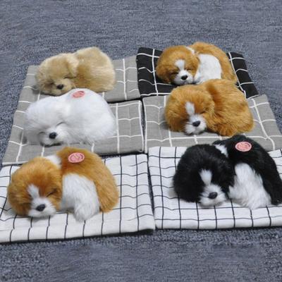 Realistica Bambola di Peluche Cane Dormiente Tappetino Sonoro Decorazione Cruscotto Casa Auto Regalo