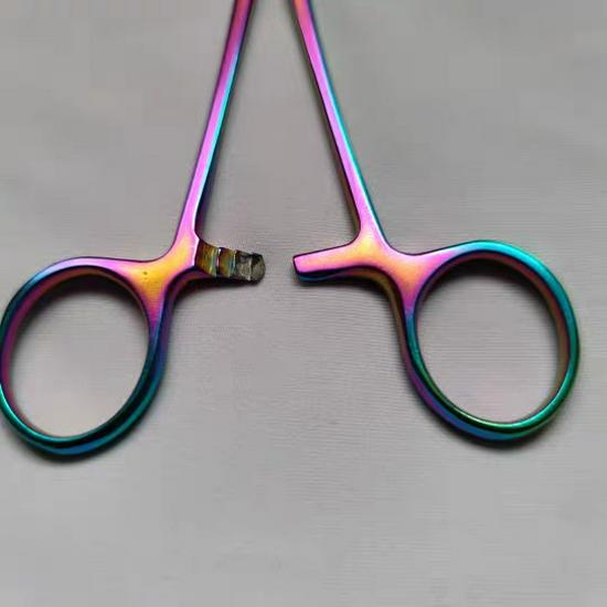 Hongwei Colored Stainless Steel Hemostatic Forceps & Needle Holders for Pets & Fishing Hook Removal