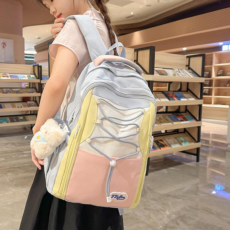 New high-value Mori ins sweet contrasting color splicing schoolbag for women, junior high school students, light travel backpack for women