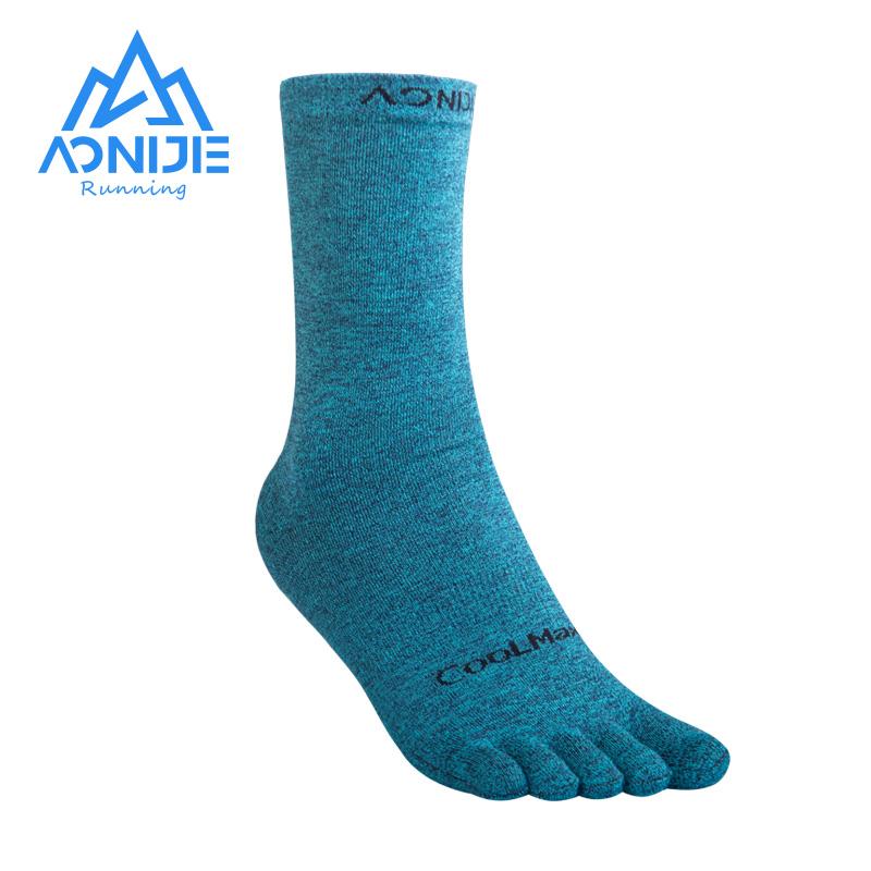

AONIJIE E4830 3 пары спортивных носков средней длины с пятью пальцами, унисекс, впитывающие пот, носки с защитой от запаха, подходят для бега, марафона, фитнеса, йоги