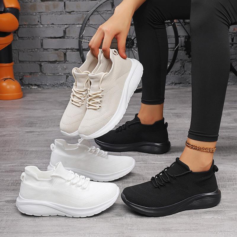 Large size fashion summer new breathable fly-woven socks casual sports shoes women's shoes lightweight running shoes