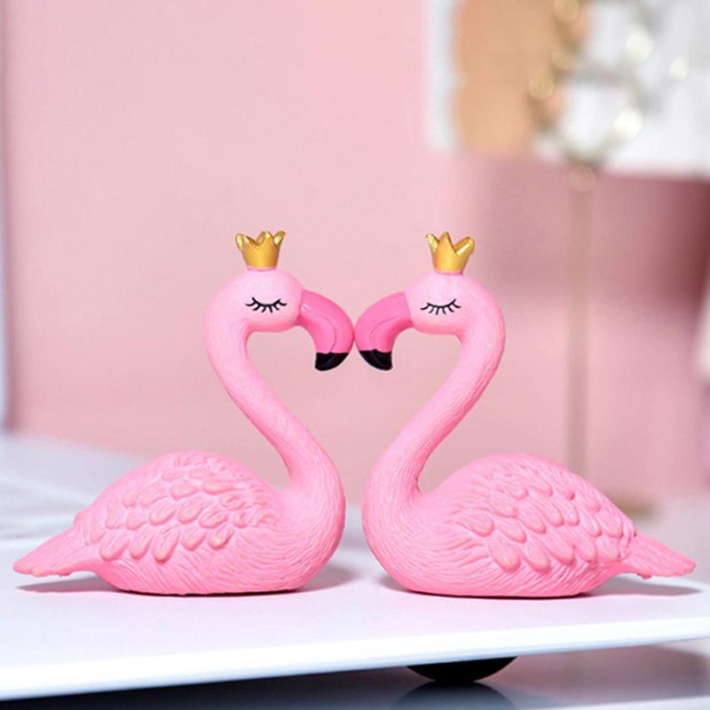 Pink Resin Flamingo Figure Wear King Queen Crown Home Ornament Wedding Gift