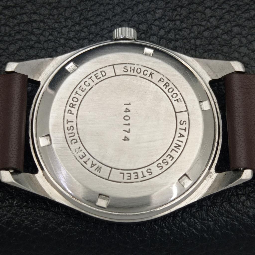 VINTAGE HMT JANATA HAND-WINDING INDIAN MENS WHITE COLOR DIAL WATCH a700052-5 R201-a700052