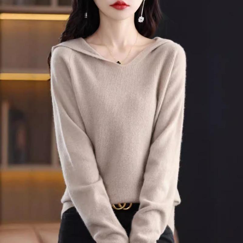 First-line ready-to-wear 24 autumn and winter new hooded knitted sweater women's loose hooded sweater women's age-reducing primer sweater