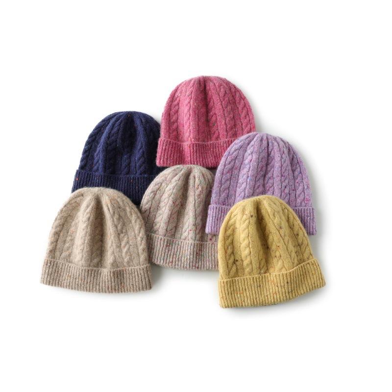 Autumn and winter% pure cashmere hats men's and women's solid color twist twisted knitted hats, thermal ear protectors, and flanged hats.
