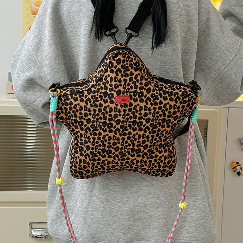 Rucksack in Sternform mit Leopardenmuster, verstellbarem Riemen, lässiger Schultertasche aus Nylon für Reisen, Shopping und Partys KTY