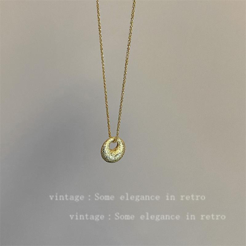 Shiny Circle Necklace Women Minimalist Cool Luxury Clavicle Chain