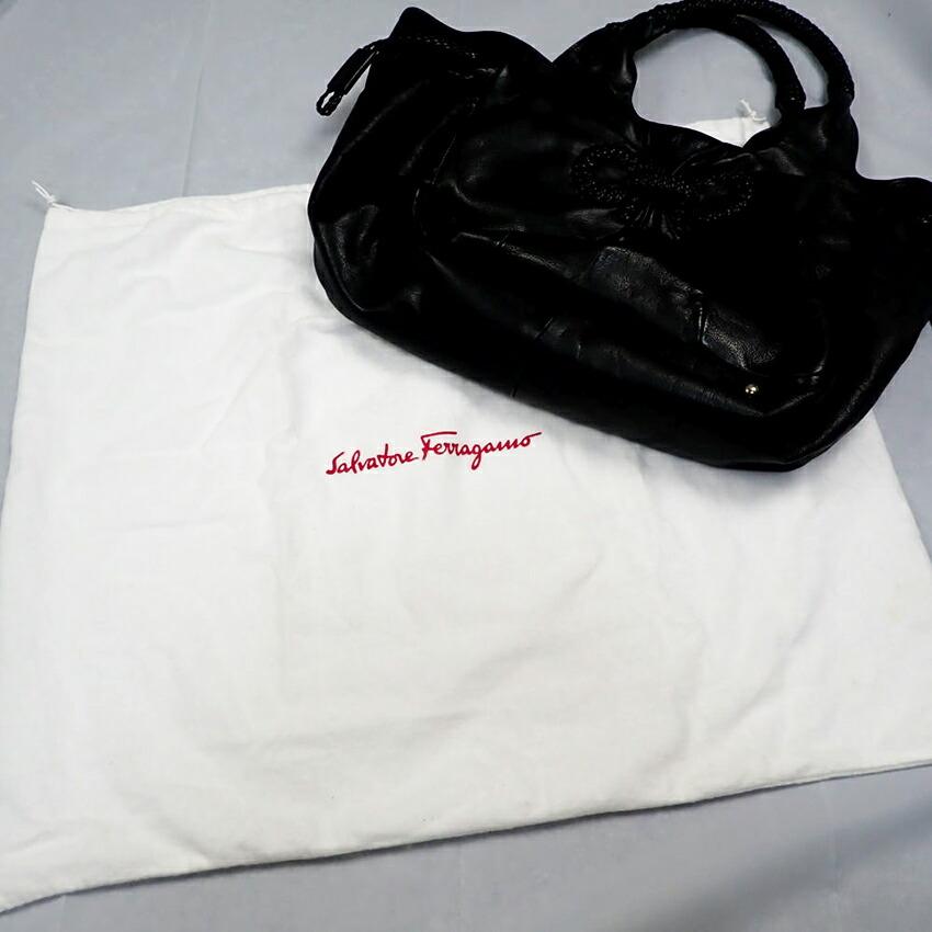 [Used] Salvatore Ferragamo Gancini leather tote bag [b41-76]