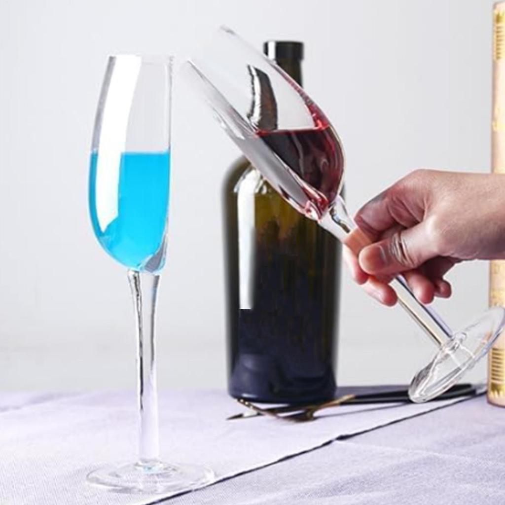 2 Stück Neuheit Weinglas Europäischer Stil Halbe Rotwein- und Champagnergläser Halbkreisförmiger Glaskörper Geeignet für Familienzusammenkünfte