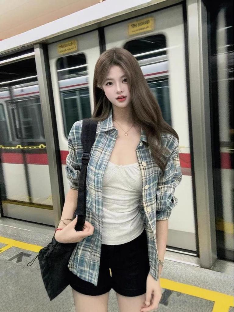 Women's Trendy Plaid Shirt: Spring & Autumn Loose Casual Long-Sleeve Jacket