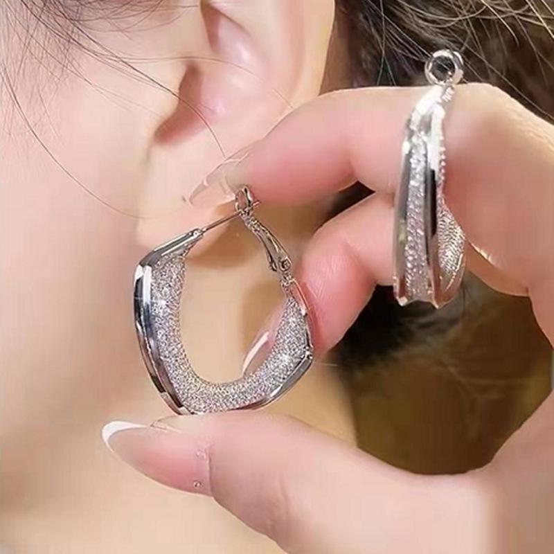 

Metal Mesh Crystal Circle Earrings - Elegant, Chic, Unique Design