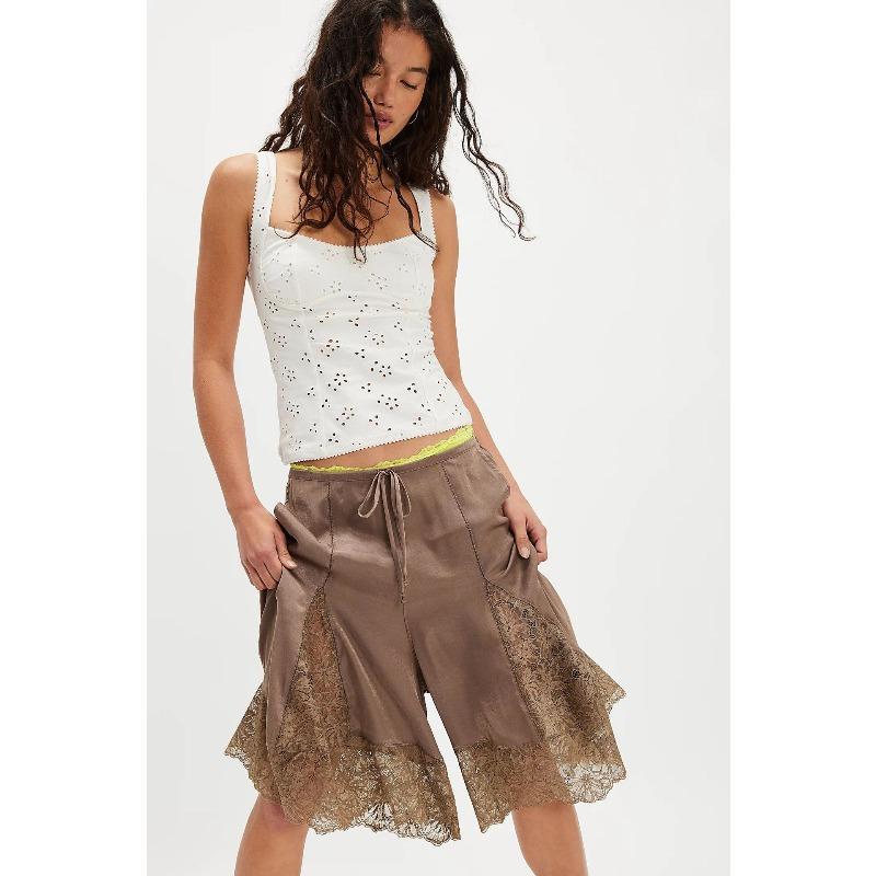 Women Y2k Lace Floral Bloomers Pants Silk Satin Patchwork Ruffles Coquette Half Slip Midi Pants Streetwear