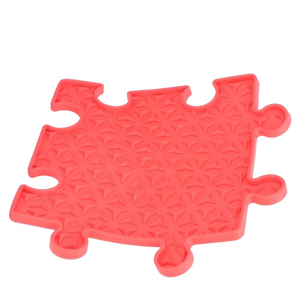 Silicone Pet Lick Mat Suction Cup Bottom Cat Lick Pad Reusable Pet Feeding Mat Food Use